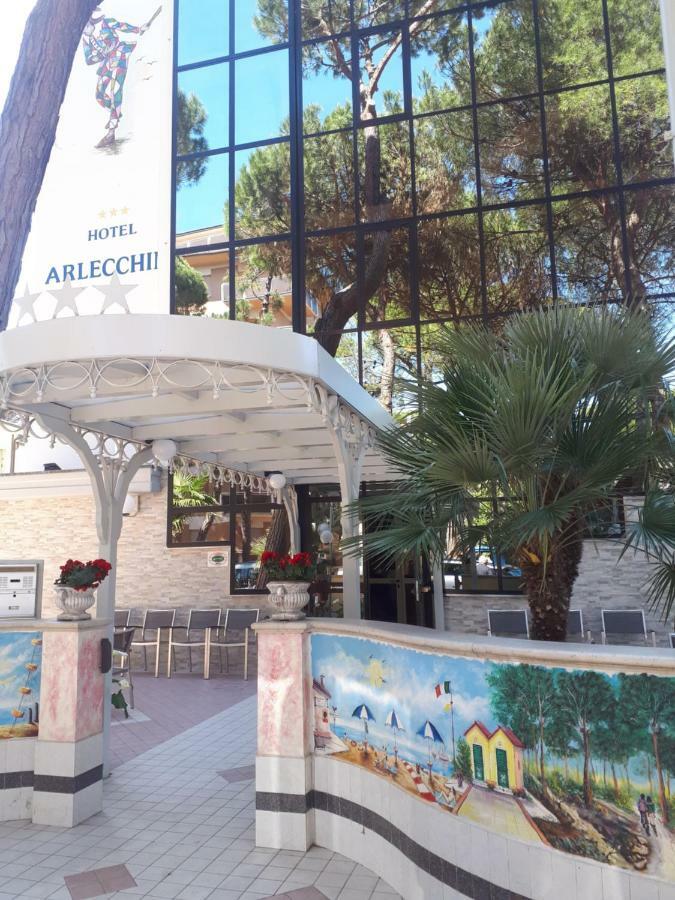Hotel Arlecchino Milano Marittima Ngoại thất bức ảnh